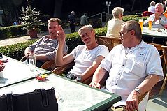 Dateiname=2007hamhol_12.jpg
Dateigröße=248KB
Abmessungen: 1000x666
hinzugefügt am: 01. Oktober 2007 2007hamhol_12.jpg