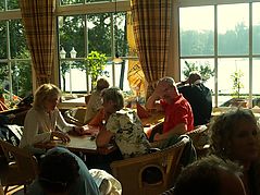 Dateiname=2007absral_05.JPG
Dateigröße=251KB
Abmessungen: 1000x750
hinzugefügt am: 25. September 2007 2007absral_05.JPG