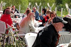 Dateiname=2007lenhol_06.JPG
Dateigröße=257KB
Abmessungen: 1000x666
hinzugefügt am: 04. Mai 2007 2007lenhol_06.JPG