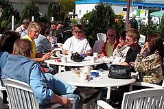Dateiname=2007lenhol_07.JPG
Dateigröße=269KB
Abmessungen: 1000x666
hinzugefügt am: 04. Mai 2007 2007lenhol_07.JPG