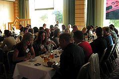 Dateiname=2007suhhol_64.jpg
Dateigröße=191KB
Abmessungen: 1000x666
hinzugefügt am: 02. Juni 2007 2007suhhol_64.jpg