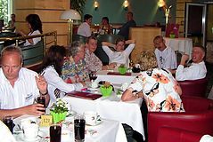 Dateiname=2007suhhol_70.jpg
Dateigröße=218KB
Abmessungen: 1000x668
hinzugefügt am: 02. Juni 2007 2007suhhol_70.jpg