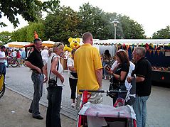 Dateiname=2007usehol_12.jpg
Dateigröße=263KB
Abmessungen: 1000x750
hinzugefügt am: 04. September 2007 2007usehol_12.jpg