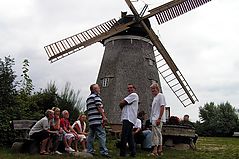 Dateiname=2007usehol_28.jpg
Dateigröße=223KB
Abmessungen: 1000x666
hinzugefügt am: 04. September 2007 2007usehol_28.jpg