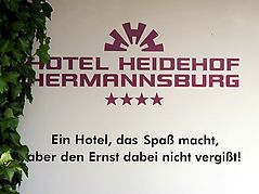 Dateiname=2008jubmar_41.jpg
Dateigröße=172KB
Abmessungen: 1000x750
hinzugefügt am: 06. Juni 2008 2008jubmar_41.jpg