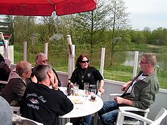 Dateiname=2008lenhol_05.jpg
Dateigröße=352KB
Abmessungen: 1000x750
hinzugefügt am: 02. Mai 2008 2008lenhol_05.jpg