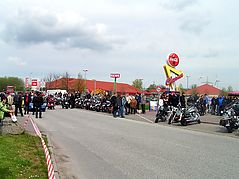 Dateiname=2008lenhol_08.jpg
Dateigröße=295KB
Abmessungen: 1000x750
hinzugefügt am: 02. Mai 2008 2008lenhol_08.jpg