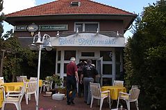 Dateiname=09_abfu_h_031.jpg
Dateigröße=229KB
Abmessungen: 1000x664
hinzugefügt am: 13. September 2009 09_abfu_h_031.jpg