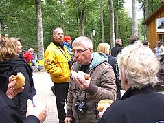 Dateiname=2010asfpeh_72.jpg
Dateigröße=314KB
Abmessungen: 1000x750
hinzugefügt am: 19. September 2010 2010asfpeh_72.jpg