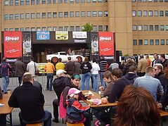 Dateiname=2010hamfrb25.jpg
Dateigröße=248KB
Abmessungen: 1000x750
hinzugefügt am: 17. Mai 2010 2010hamfrb25.jpg