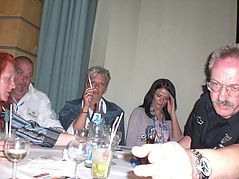 Dateiname=2010suhcon77.jpg
Dateigröße=206KB
Abmessungen: 1000x750
hinzugefügt am: 26. Mai 2010 2010suhcon77.jpg