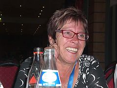 Dateiname=2010suhcon81.jpg
Dateigröße=205KB
Abmessungen: 1000x750
hinzugefügt am: 26. Mai 2010 2010suhcon81.jpg