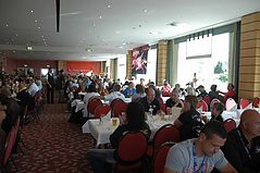 Dateiname=2011suhuwe504.jpg
Dateigröße=173KB
Abmessungen: 1000x664
hinzugefügt am: 14. Juni 2011 2011suhuwe504.jpg