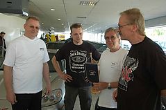 Dateiname=2011debuwe092.jpg
Dateigröße=149KB
Abmessungen: 1000x664
hinzugefügt am: 22. Mai 2011 2011debuwe092.jpg