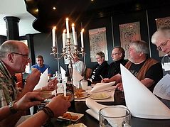 Dateiname=holcon15.JPG
Dateigröße=233KB
Abmessungen: 1000x750
hinzugefügt am: 08. Mai 2013 holcon15.JPG