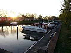 Dateiname=holcon22.JPG
Dateigröße=217KB
Abmessungen: 1000x750
hinzugefügt am: 08. Mai 2013 holcon22.JPG